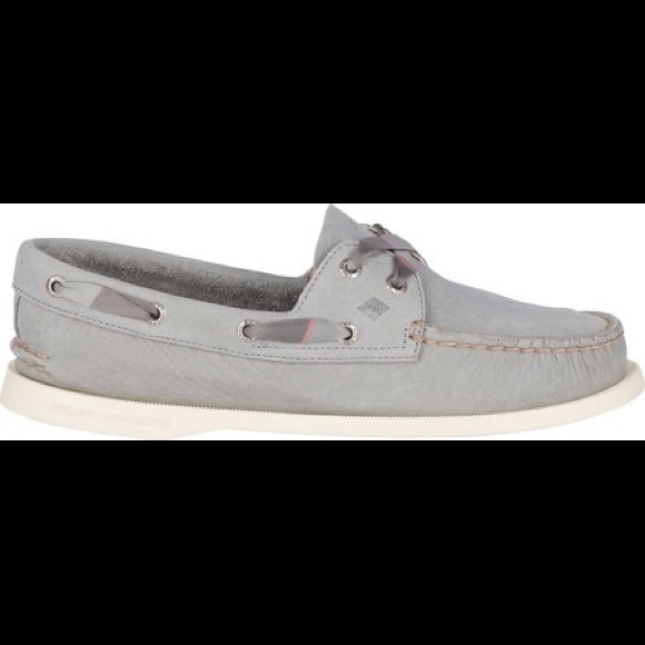 Sperry Top-Sider Original 2-Eye Varsity Boat Shoe - Picture 4 of 7